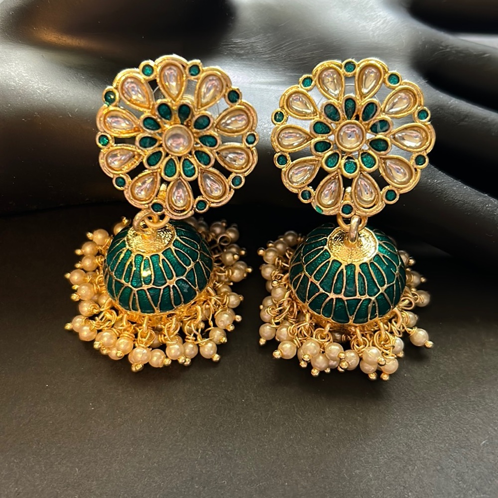 Women’s Studded Costume Jewelry Earrings
